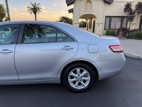 2011 Toyota Camry LE