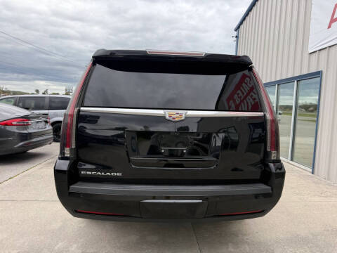 2020 Cadillac Escalade ESV Luxury