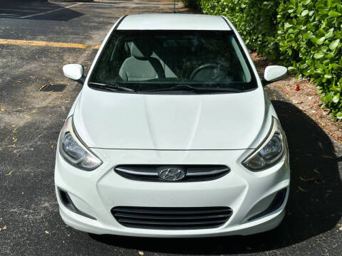 2015 Hyundai Accent GS