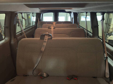 2025 Chevrolet Express LT 3500