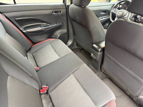 2025 Nissan Versa SR