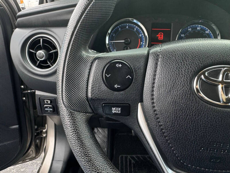 2017 Toyota Corolla LE