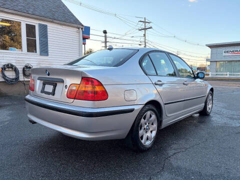 2004 BMW 3 Series 325xi