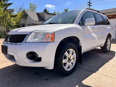2011 Mitsubishi Endeavor LS
