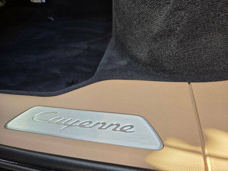 2022 Porsche Cayenne