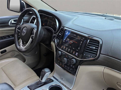 2020 Jeep Grand Cherokee Summit