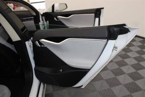 2016 Tesla Model S