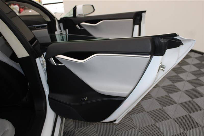 2016 Tesla Model S