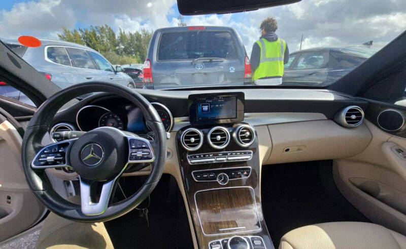 2019 Mercedes-Benz C-Class C 300