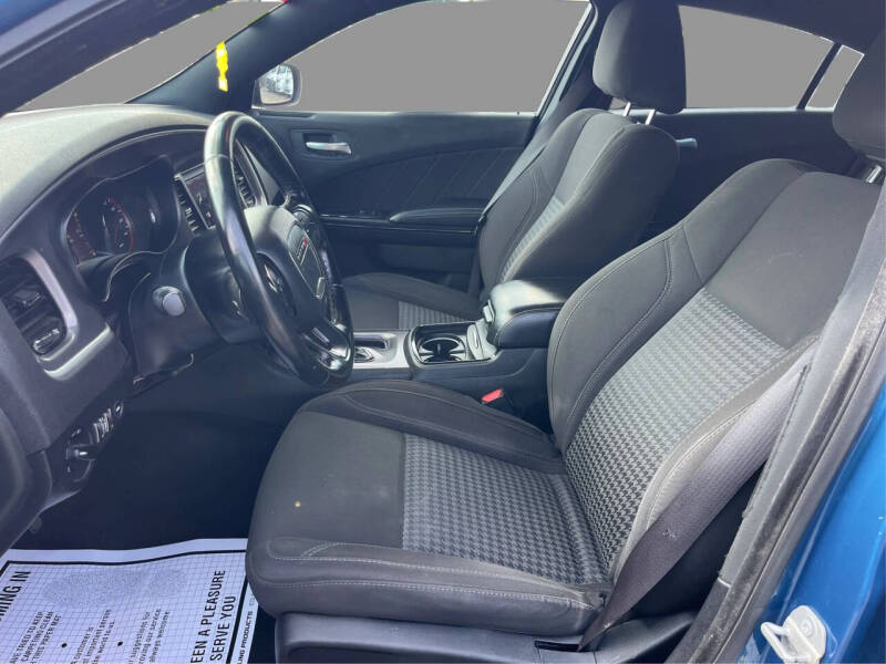 2020 Dodge Charger SXT