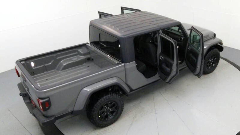 2021 Jeep Gladiator Willys