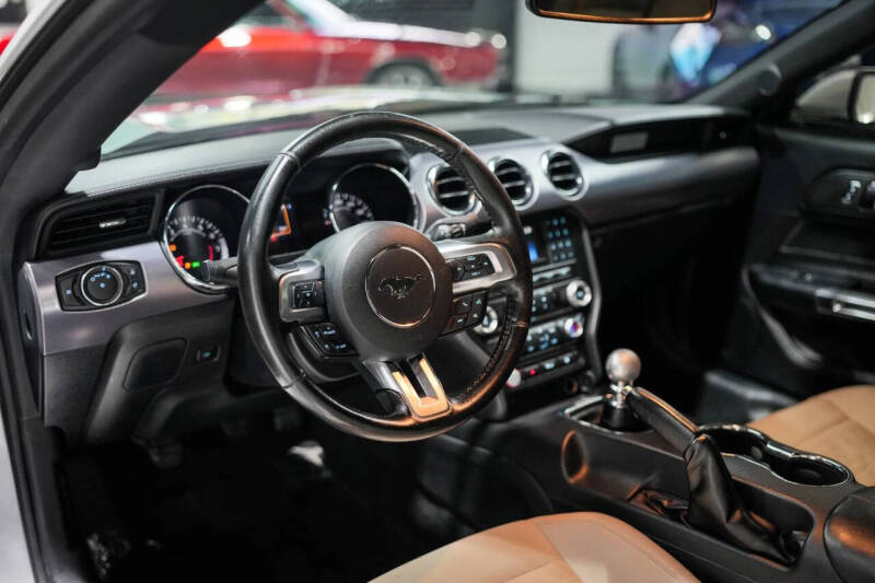 2015 Ford Mustang