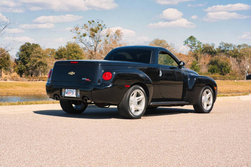 2004 Chevrolet SSR LS