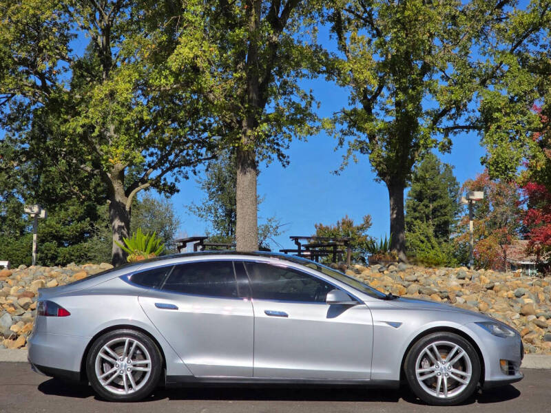 2013 Tesla Model S