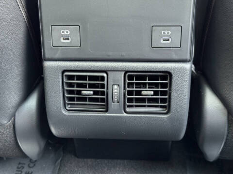 2024 Toyota bZ4X XLE