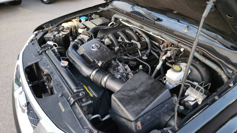 2011 Nissan Pathfinder Silver Edition