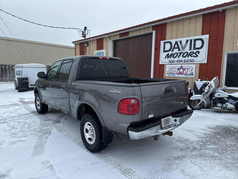 2002 Ford F-150 XLT photo 8