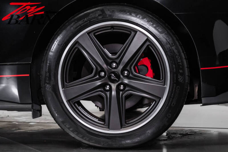 2022 Ford Mustang Mach 1