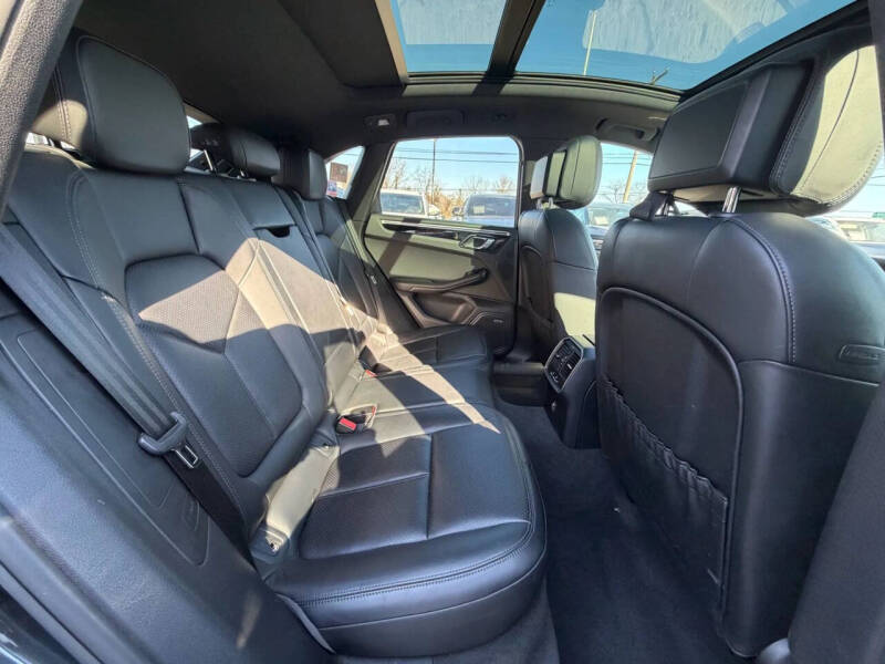 2018 Porsche Macan
