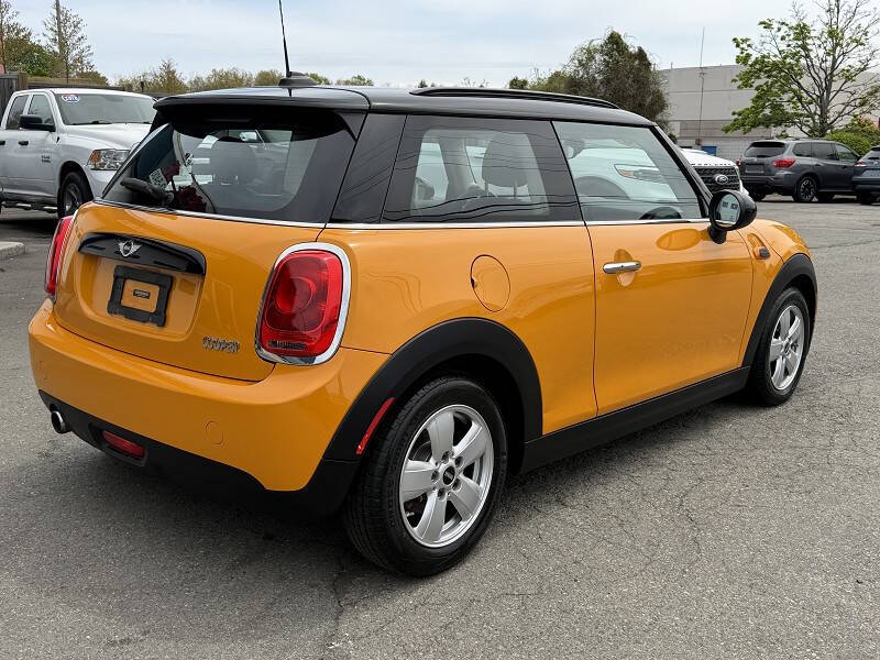 2016 MINI Hardtop 2 Door Cooper