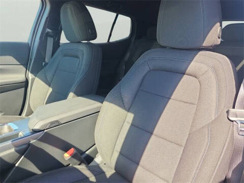 2026 Chevrolet Equinox EV LT 1