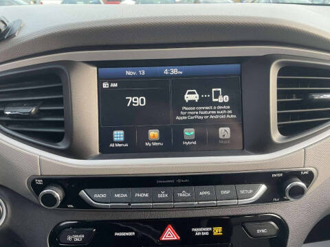 2017 Hyundai Ioniq Hybrid SEL