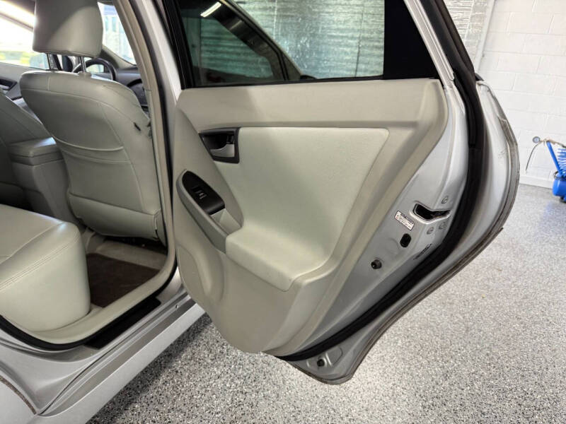 2011 Toyota Prius Two