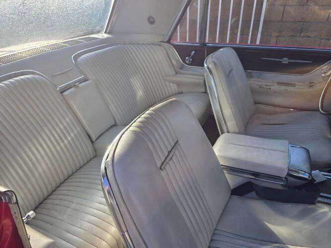 1965 Ford Thunderbird