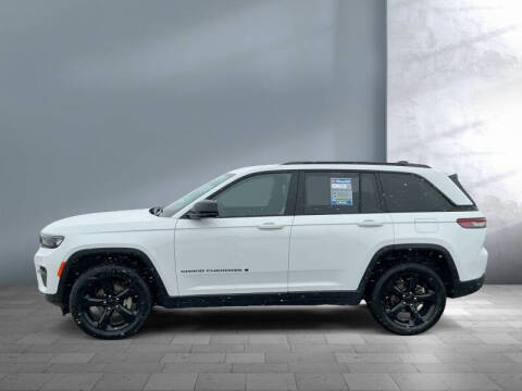 2023 Jeep Grand Cherokee Altitude