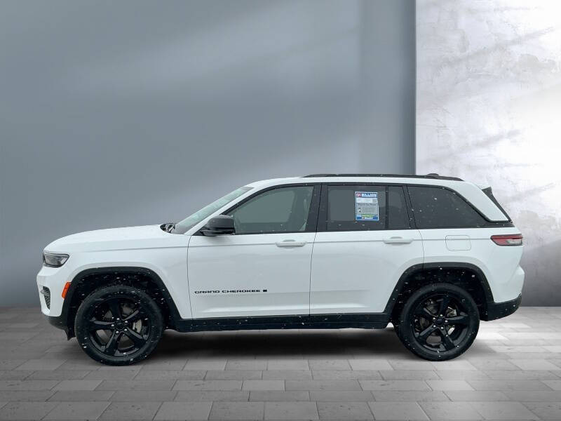 2023 Jeep Grand Cherokee Altitude