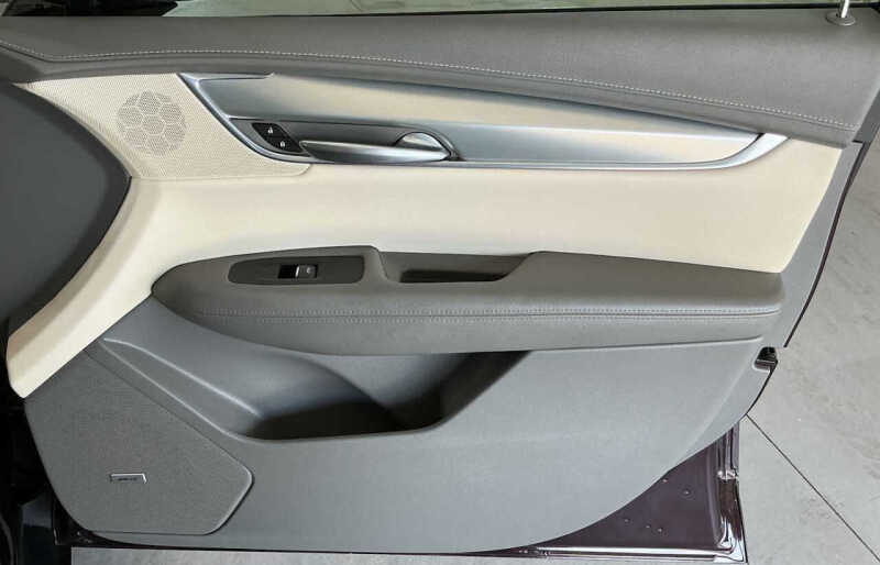 2018 Cadillac XT5 Premium Luxury