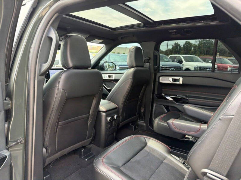 2023 Ford Explorer ST-Line