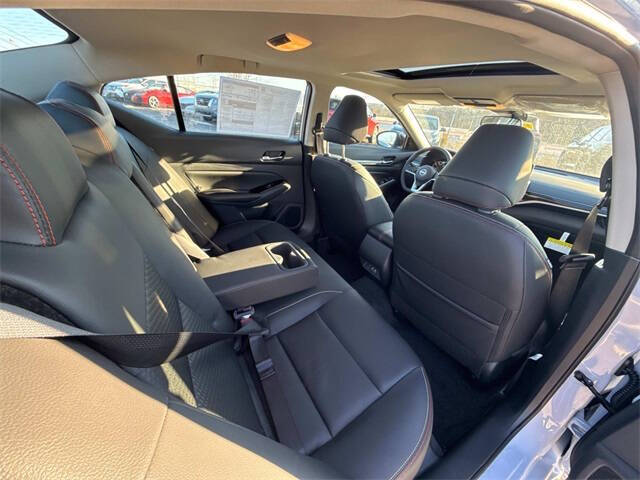 2025 Nissan Altima 2.5 SR