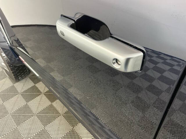 2025 Ford F-450 Super Duty Platinum