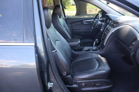 2011 Chevrolet Traverse LT