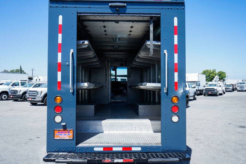 2020 Freightliner MT45 Chassis