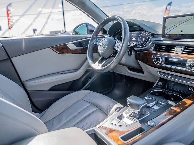 2019 Audi A4 Premium Plus 40 TFSI