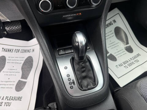2013 Volkswagen Golf 2.5L PZEV