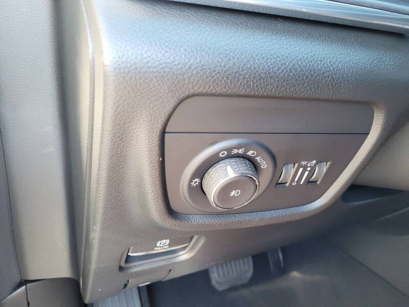 2025 Jeep Grand Cherokee Overland