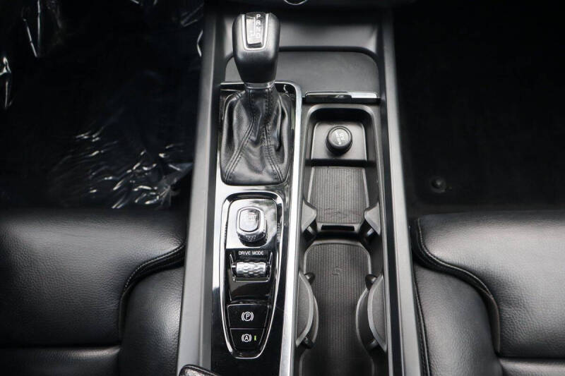 2019 Volvo XC60 T5 Momentum