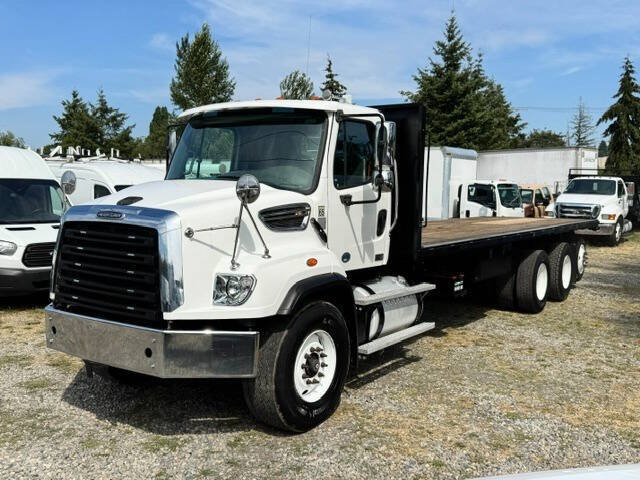 2015 Freightliner 114 SD