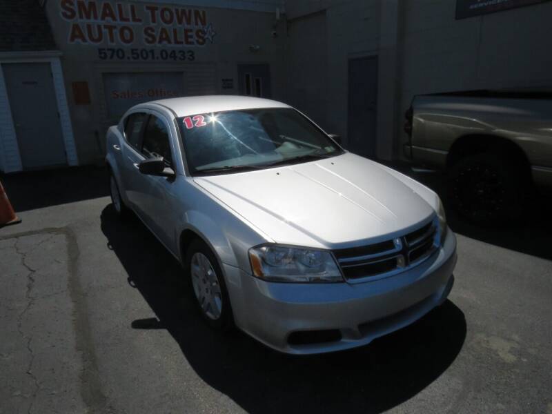 2012 Dodge Avenger for sale at Small Town Auto Sales in Hazleton PA