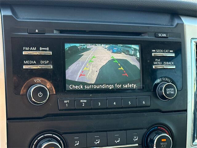 2018 Nissan Titan SV