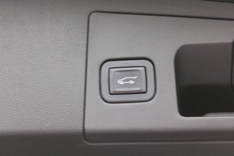 2017 Cadillac XT5 Platinum