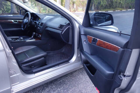 2009 Mercedes-Benz C-Class C 300 Luxury