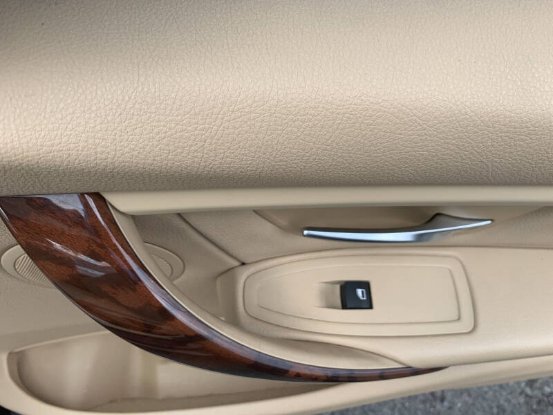 2013 BMW 3 Series 328i xDrive