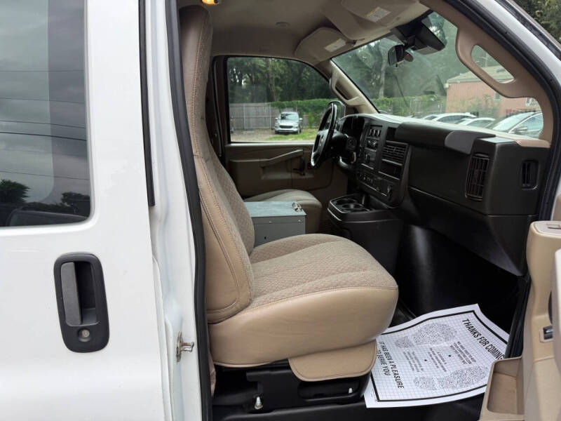 2021 Chevrolet Express 2500