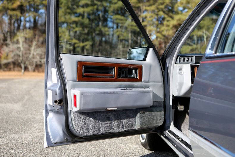 1990 Cadillac Fleetwood