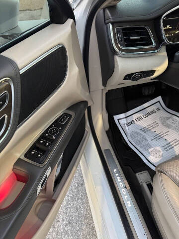 2018 Lincoln Continental Select