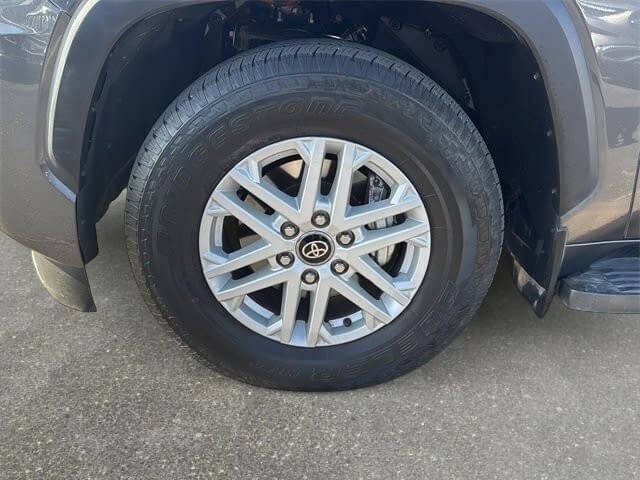 2025 Toyota Sequoia SR5